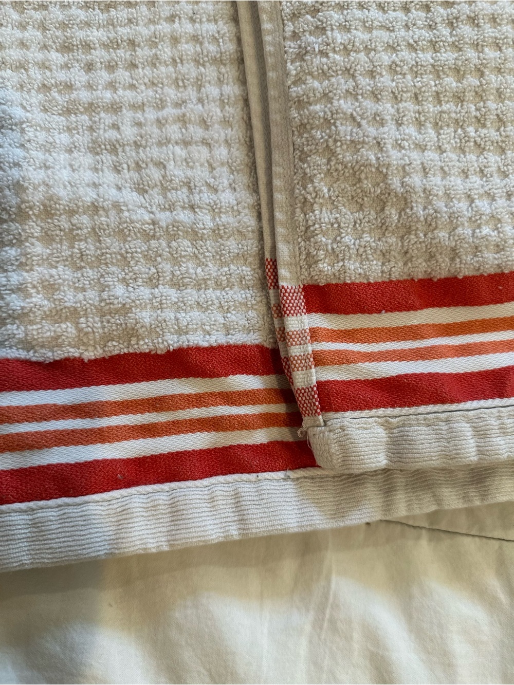 JCP Home Bath Towels (2013) Set of 2 Red Orange Stripe 100% Cotton Retro 27x52